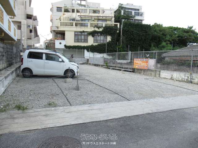 サウスエステート沖縄与儀第１２契約駐車場