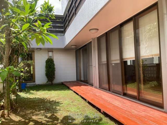 こだわりの邸宅、店舗事務所、ガレージ付沖縄美原