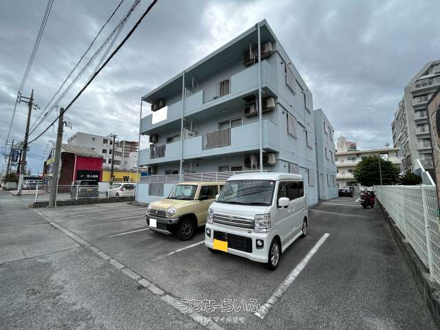 【58号線沿い】北谷町美浜の収益アパート！