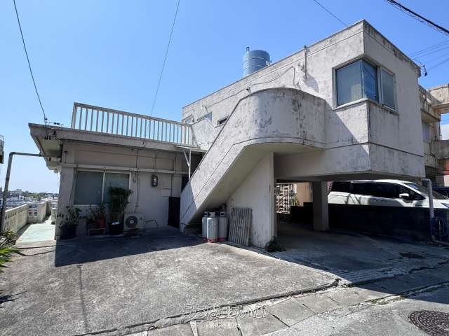 運天アパート 102号