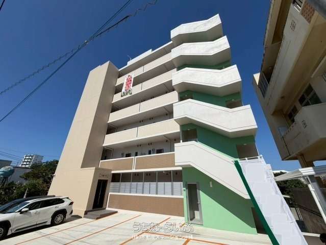 ヴィアレ三原 103号