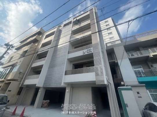 西町マンション 402号