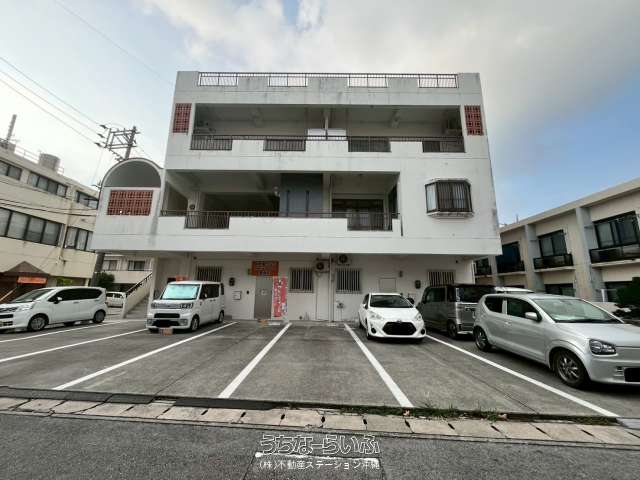 宜野湾市の賃貸駐車場(月極駐車場)-うちなーらいふ