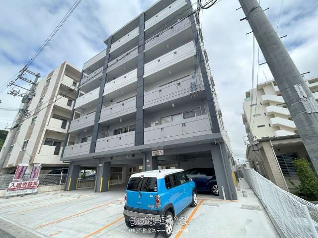 クレステージ北谷 403号