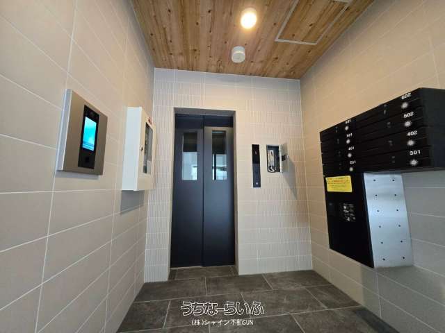 アルヴィータ銘苅 601号