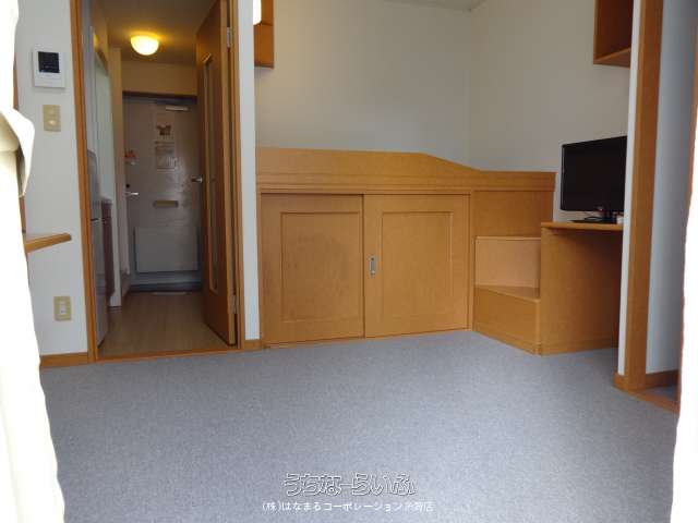 レオパレス国際通り 203号