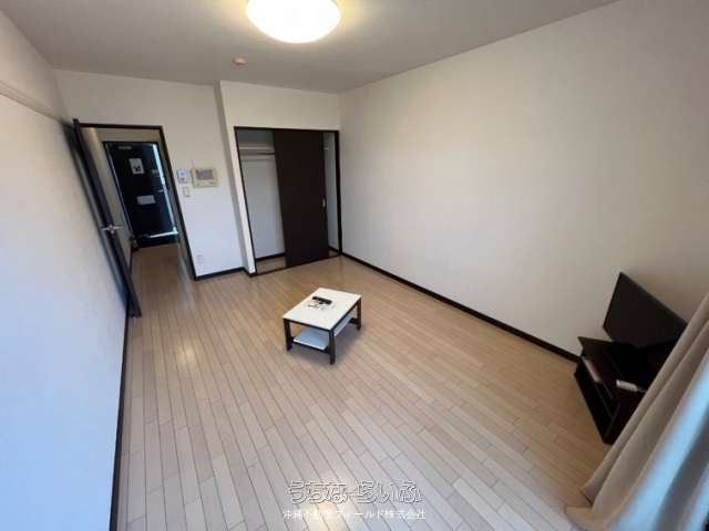 レオネクストプランドール真嘉比 301号