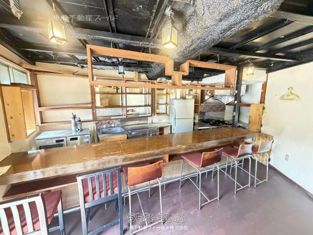 仲井真店舗 101号