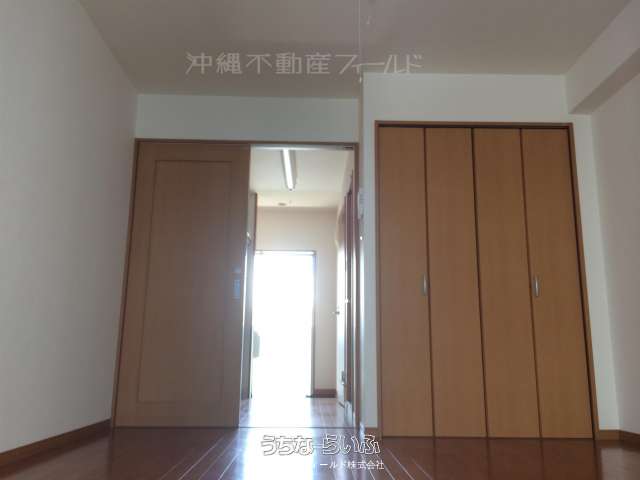 コーポ崎原 302号