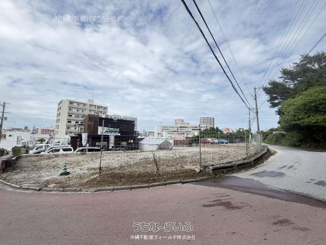 浦添市沢岻の売買土地