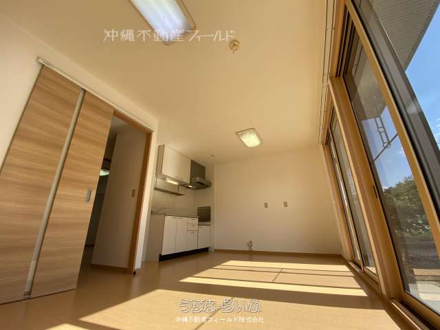 バロン首里平良 202号