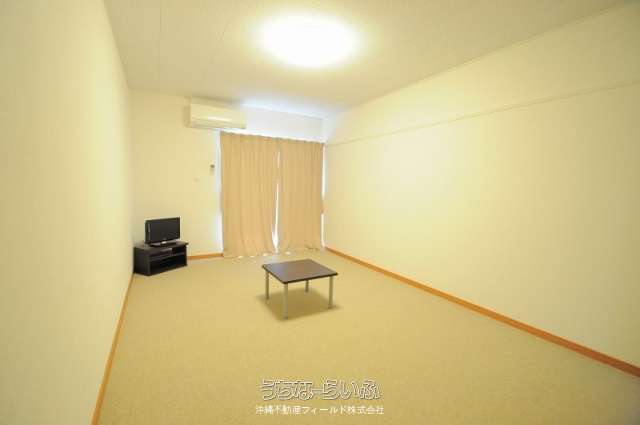 レオパレス牧志 206号