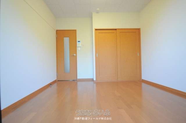 レオパレスラッキー 210号