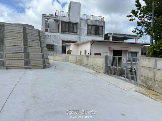 崎間契約駐車場(志真志)