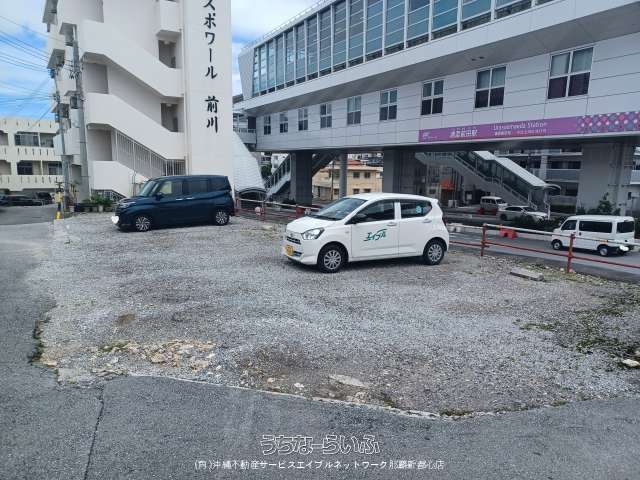 エスポワール前川月極駐車場