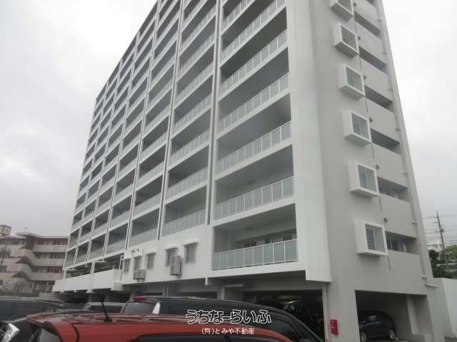 プレミアムコート宜野湾西 1306号