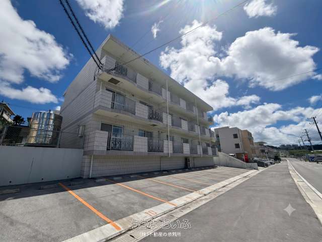 ●ネクスコート浦西 てだこ浦西駅徒歩約6分