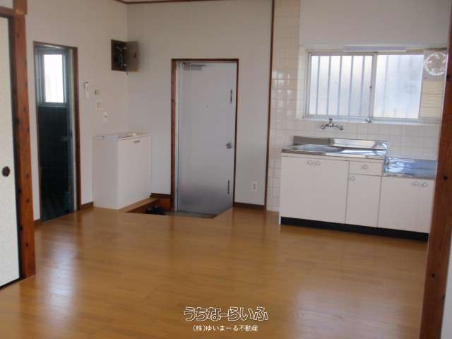 宮里アパート 201号