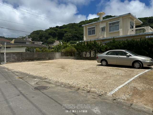 東江3丁目月極駐車場