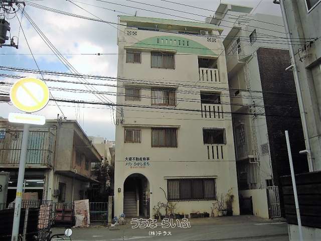 メゾンひがしまち 404号