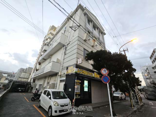 NPSビル(波之上写真館ビル) 2階号