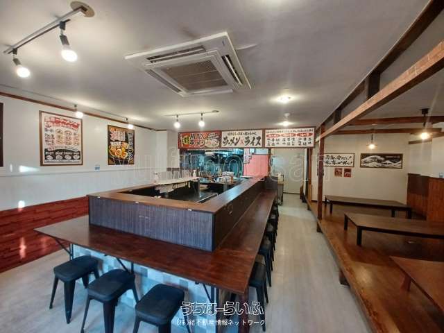 マンション伊波