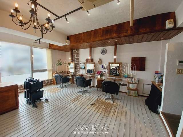美容室譲る 那覇新都心 広々20坪】