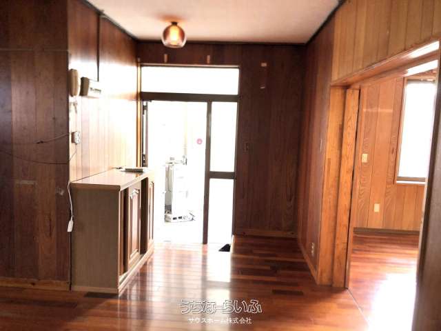 知花アパート 4F号