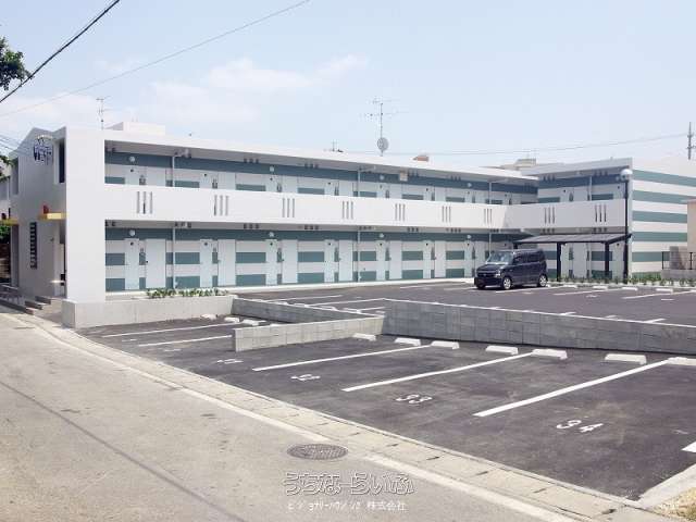 33143レオパレスカメリア 111号