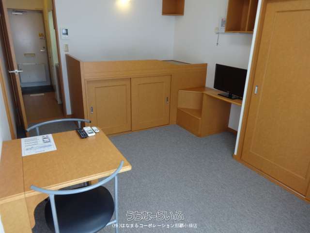 レオパレス楚辺 206号