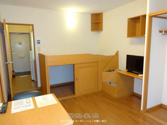 レオパレス大新 402号