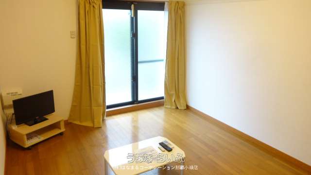 レオパレス善 206号