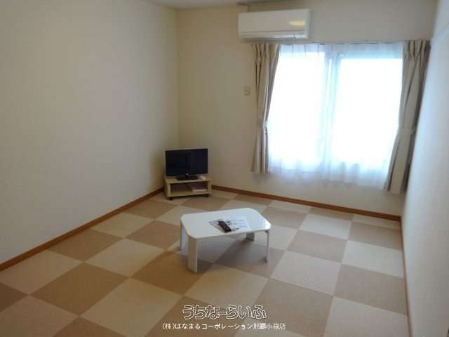 レオパレスしま 203号