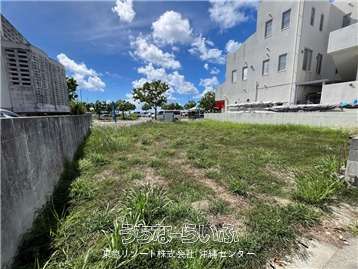 糸満市しおざきタウン