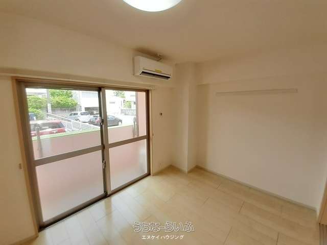 リリーハウス 105号