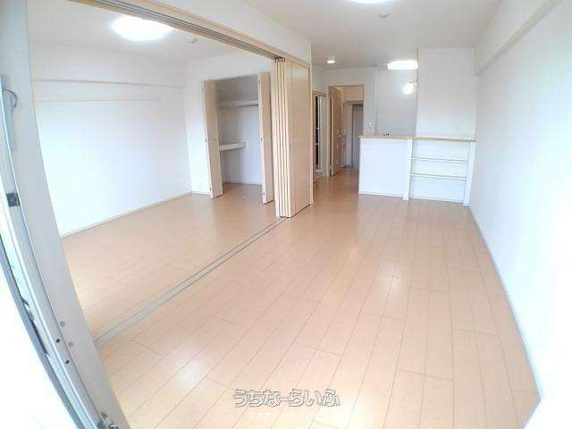 ラミアカーサ 403号