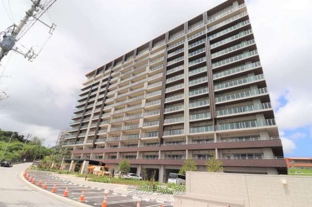 モンドミオ沖縄リゾートライカムヒルズ