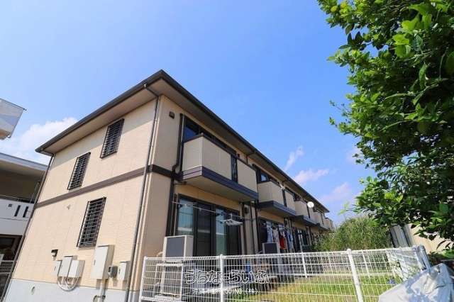 ガーデンハウス 胡麻川原 102号