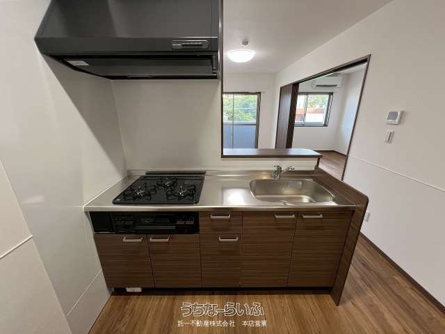 スプリングガーデン 303号