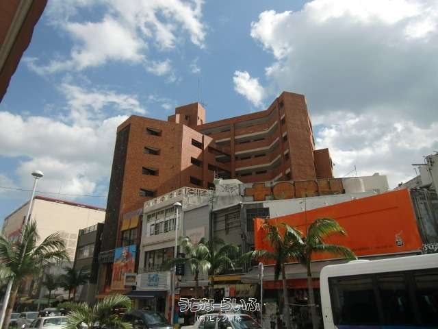 ライオンズマンション国際通り 407号