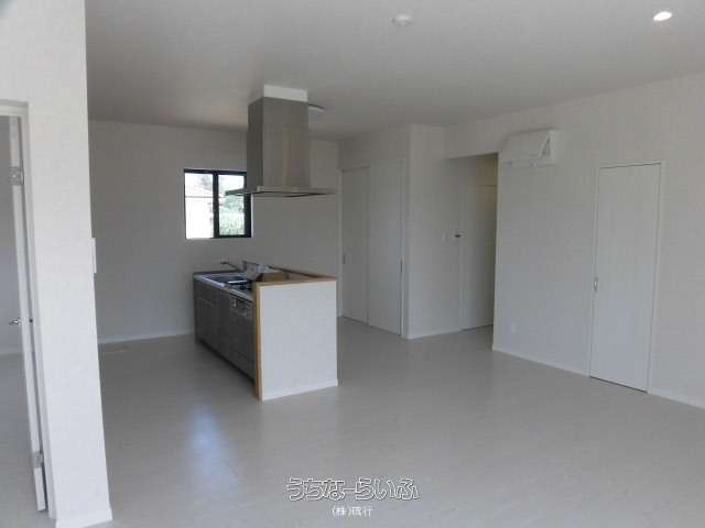 名護市久志3600万円