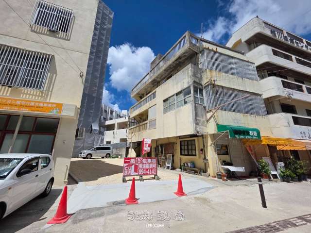 樋川店舗跡地一括貸駐車場