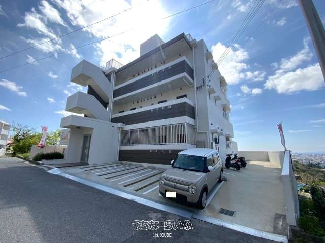 カーサフェリーチェ首里 303号