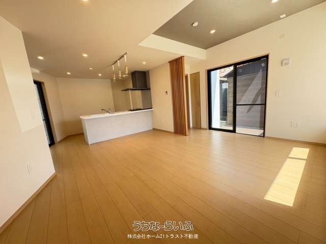 ＶＩＥＷ－ＬＩＦＥ－ＴＯＷＮ　南城市玉城前川