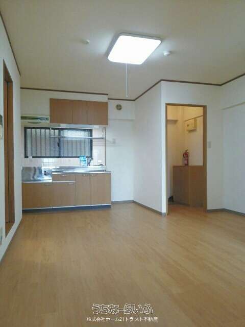 サンフラワー丸市 303号