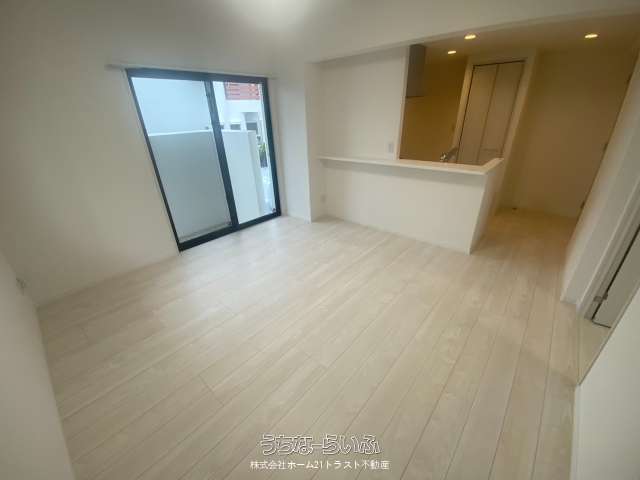 T&R Apartment 104号