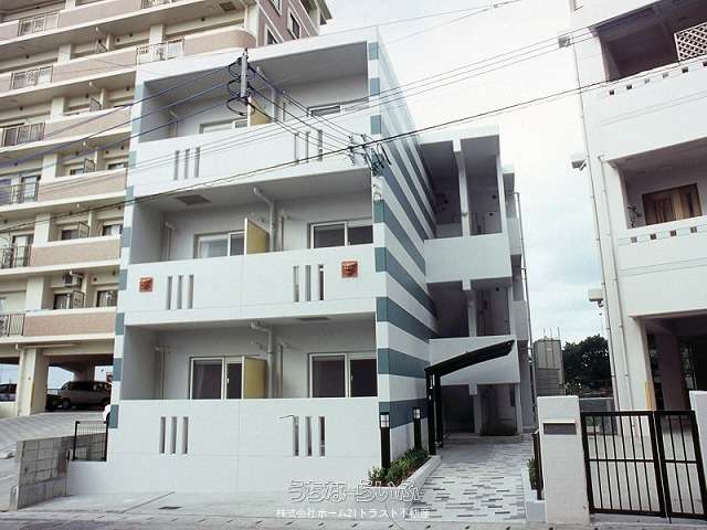 レオパレスエアポートビュー 302号