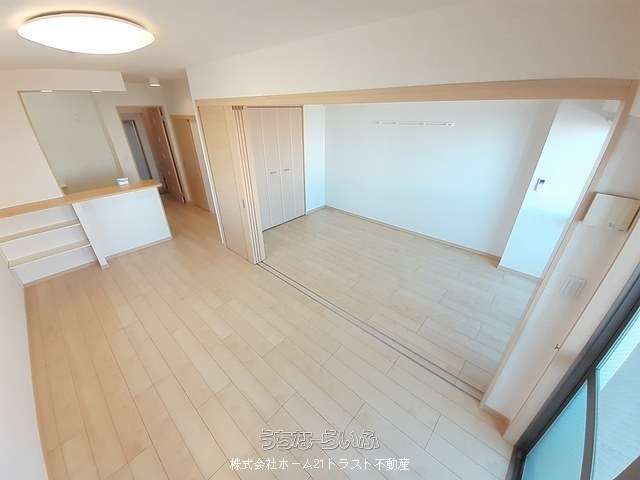 エテルノ・グラート 304号
