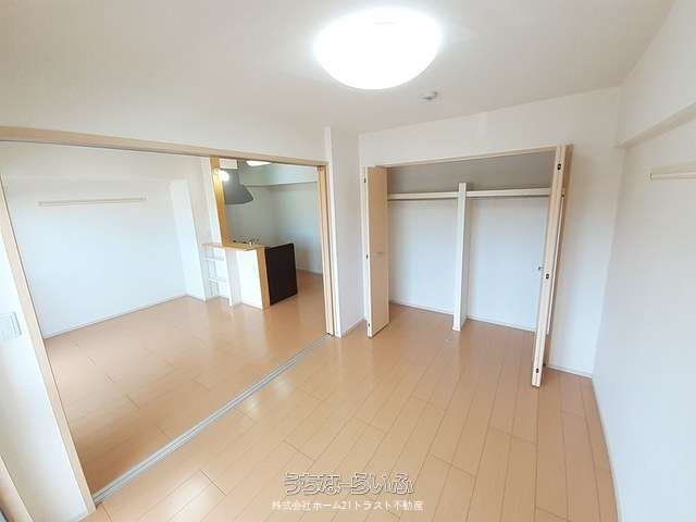 メゾン・シーサイド 202号