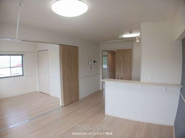 スカイプレイスＶ 205号